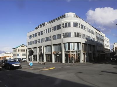 101 Guesthouse Hotel