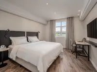 Intercity Porto Alegre Aeroporto Hotels near CIEE Theatre