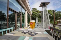 洲際假日酒店伯恩矛斯 - 酒吧