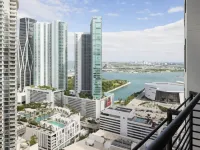Flow Miami Hotels near MiamiCentral