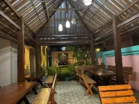 Semilir Inn Senggigi - Pensions