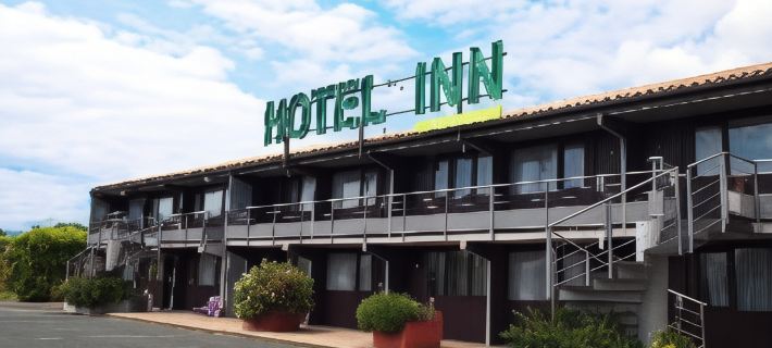 Hôtel Inn Design la Rochelle ラ・ロシェルのホテル