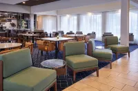Courtyard Detroit Livonia - breakfast