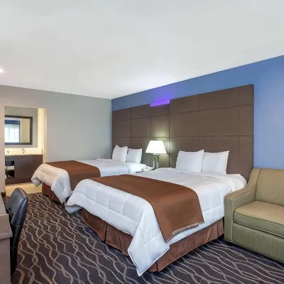 Travelodge Inn & Suites by Wyndham Anaheim on Disneyland Dr Hotels near Anaheim Ice