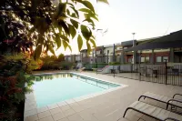 Quest Ipswich - Pools