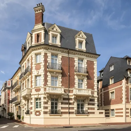 Hôtel le Fer à Cheval