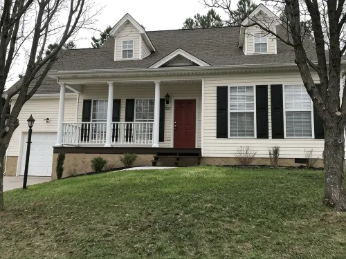 House near Lee University - Homestays