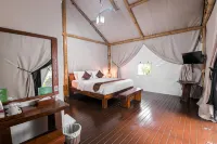 Maribaya Glamping Tent - spa