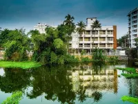 Hotel Lets Stay Hotels near CUSAT
