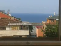 Menekşe Apart 1 - Condos