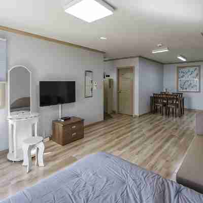 Ganghwado West Point Pension Rooms