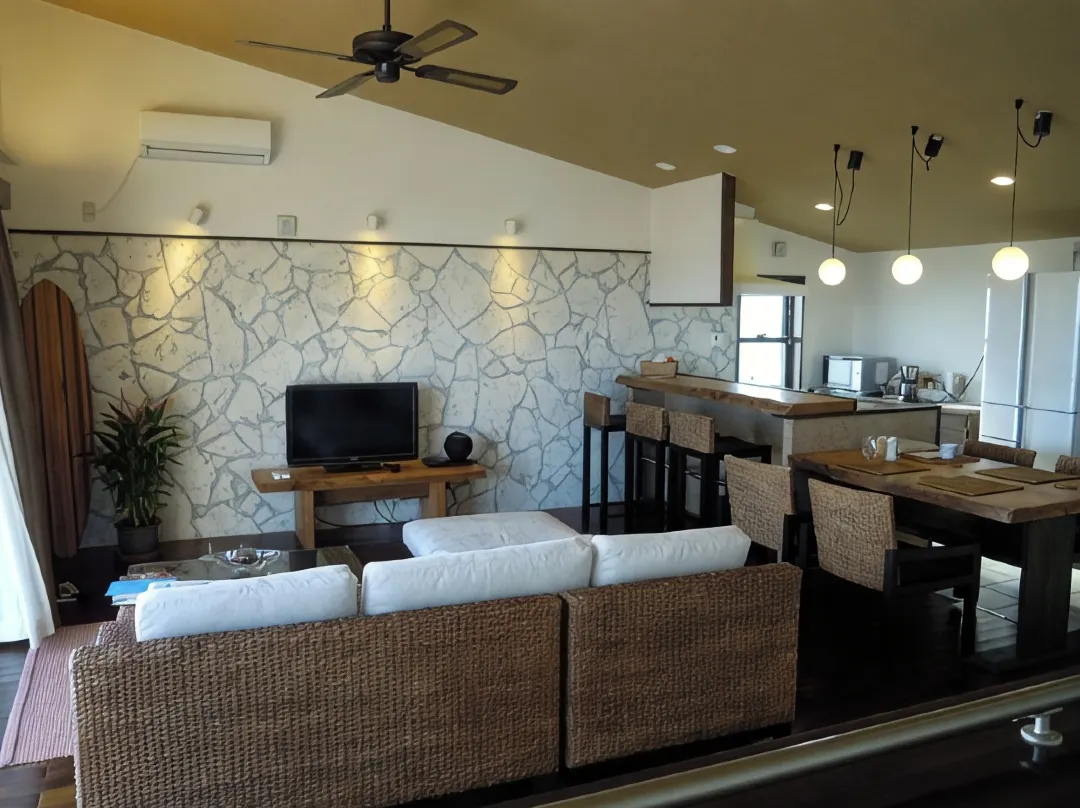 Island Resort Irabuvilla - Okinawa, Japan