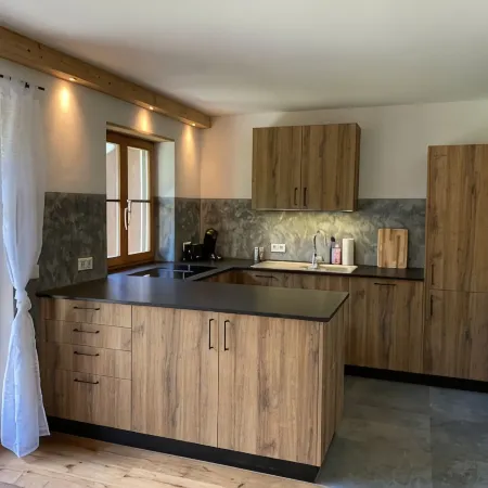 Neurenovierte 60m2 Fewo Xaverl zw. Stadt&bergen