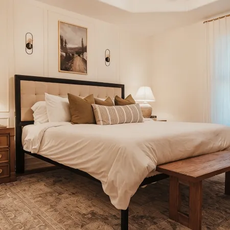 Modern Cottage Style Apt-King Bed near UTRGV & DHR