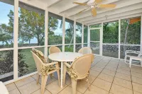 Ixora East - Beach access with great snorkeling spot - Country Houses
