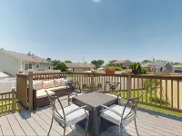 10 minutes from providence centrally located