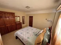 Cozy and Spacious Apartment in Lambeau, Tobago - 2 звезды