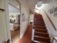 VillasFerrel - FlowerPot Chalet - with large courtyard and living area - 2-Star