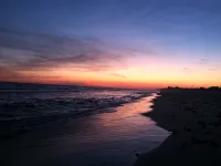 Summer Is Filling Fast. Book Now. Great Public Beach and Access.  Private Pool - Wifi