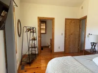 Spacious Mountain Home in Helen Georgia! Innsbruck Community Hot Tub! Fire Pit! - Parvekkeita