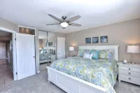 Beach Condo, 3 Bedrooms/2 Bath, Sleeps 9 Private Corner Patio Views of Dunes - Wifi