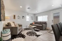 1Bed/Bath Casita. Quiet Downtown Neighborhood with Washer/Dryer and Parking - Villas