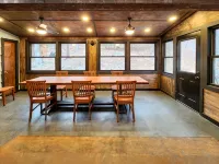 Modern Luxury Meets Rustic Charm - Cozy Log Cabin - Chalets