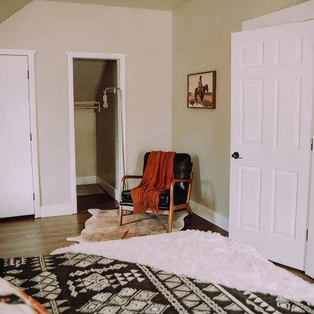 Newly renovated historical house. Walking distance to all of downtown!