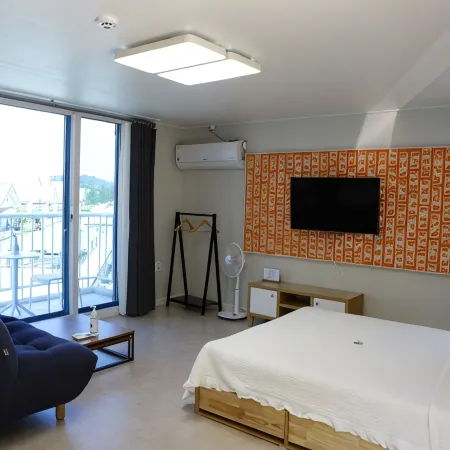Damyang Tirasia Pension