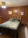 Pet Friendly - 6 mi from National Park, Blossom Music - Wifi