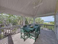 Perfect Placement, A beautiful beachfront home - Pools