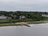 Beachfront Oasis - Family Friendly - Panoramic Waterfront Views - Beach