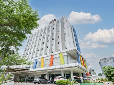 JP Hotel Pluit Jakarta by LIFE