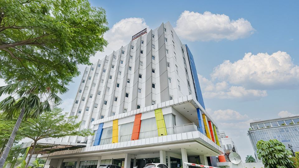 JP Hotel Pluit Jakarta by LIFE