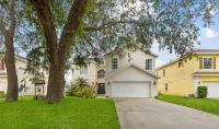 Splendid Lake View Villa with Heated Pool/Spa Near Disney - Wifi