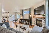 Spacious 6 Bd Home -Old Town: Breweries + Trails! - 3-Sterne