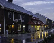 Hotel Dushore - 3-Star