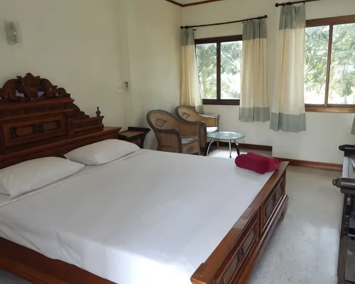 金塔酒店納通海灘 鄰近尼基海灘（Nikki Beach Samui）的酒店