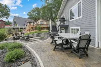 Lake Living on Castle Rock Lake, Close to WI Dells, Family Friendly - Wifi