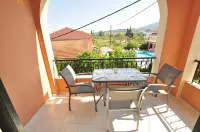 Elena Apartments Corfu - 2 Yıldız
