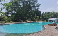 Indo Alam Recreational Resort - Pools