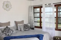 Catembe Beach Lodge - Homestays