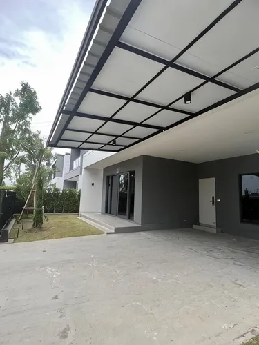 รูปภาพของBangna 4bedroom new house luxurious discount now