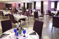 Parkside International Hotel - Evcil Hayvan Kabul Edilen Alan