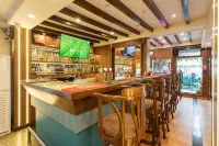 Aawas Boutique Hotel - Central Thamel - Parking