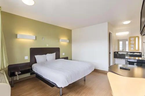 Americas Best Value Inn Bowling Green - 2-Star