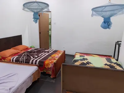 Barthiya Tourist Guest Hotels near Bogashandiya - Bodhi Tree