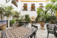 Eurostars Maimonides Các khách sạn gần Plaza de las Tendillas