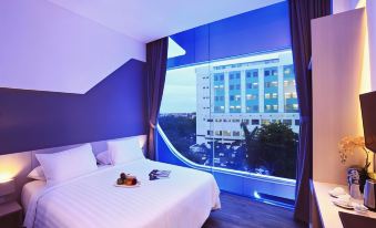 Ozone Hotel Pantai Indah Kapuk