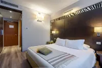First Hotel Malpensa Hotels in Сомма-Ломбардо